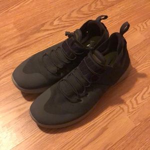 Size 12 men’s NIKE running shoes
